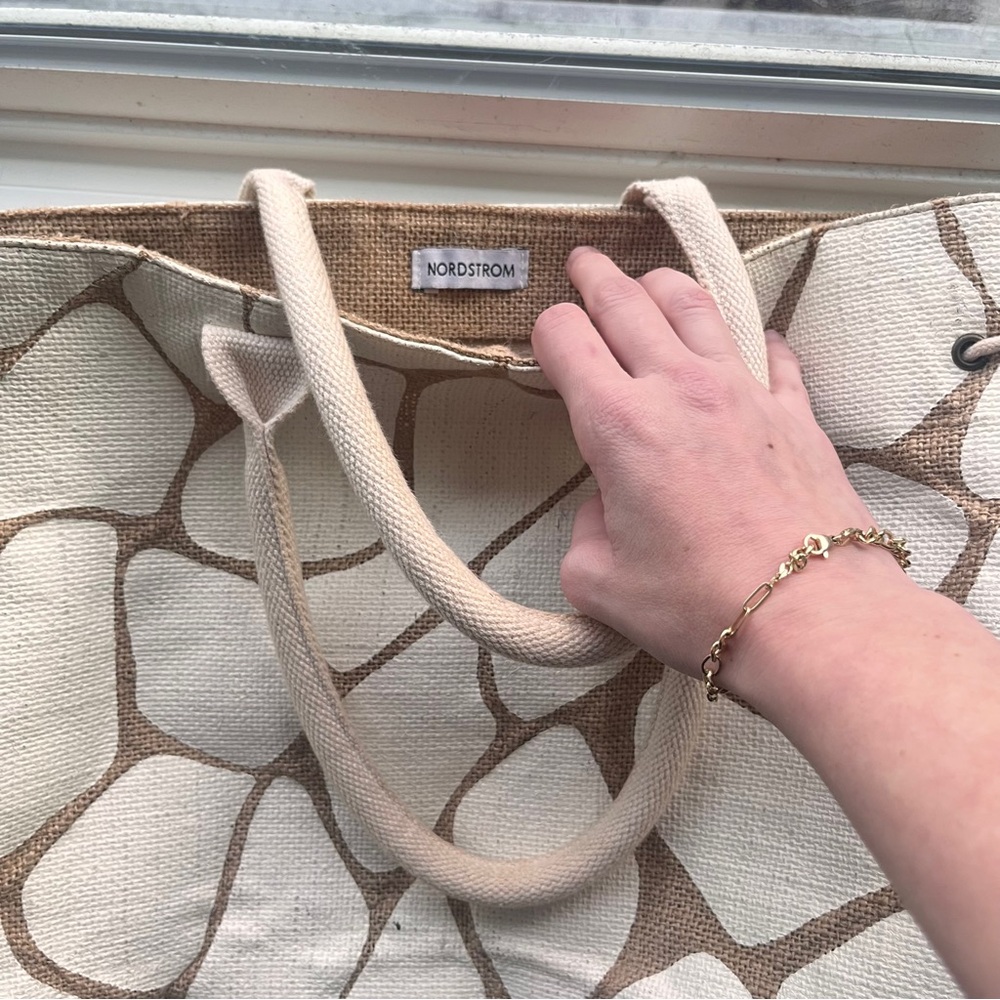 Nordstrom Giraffe print beach tote - Picture 5 of 6